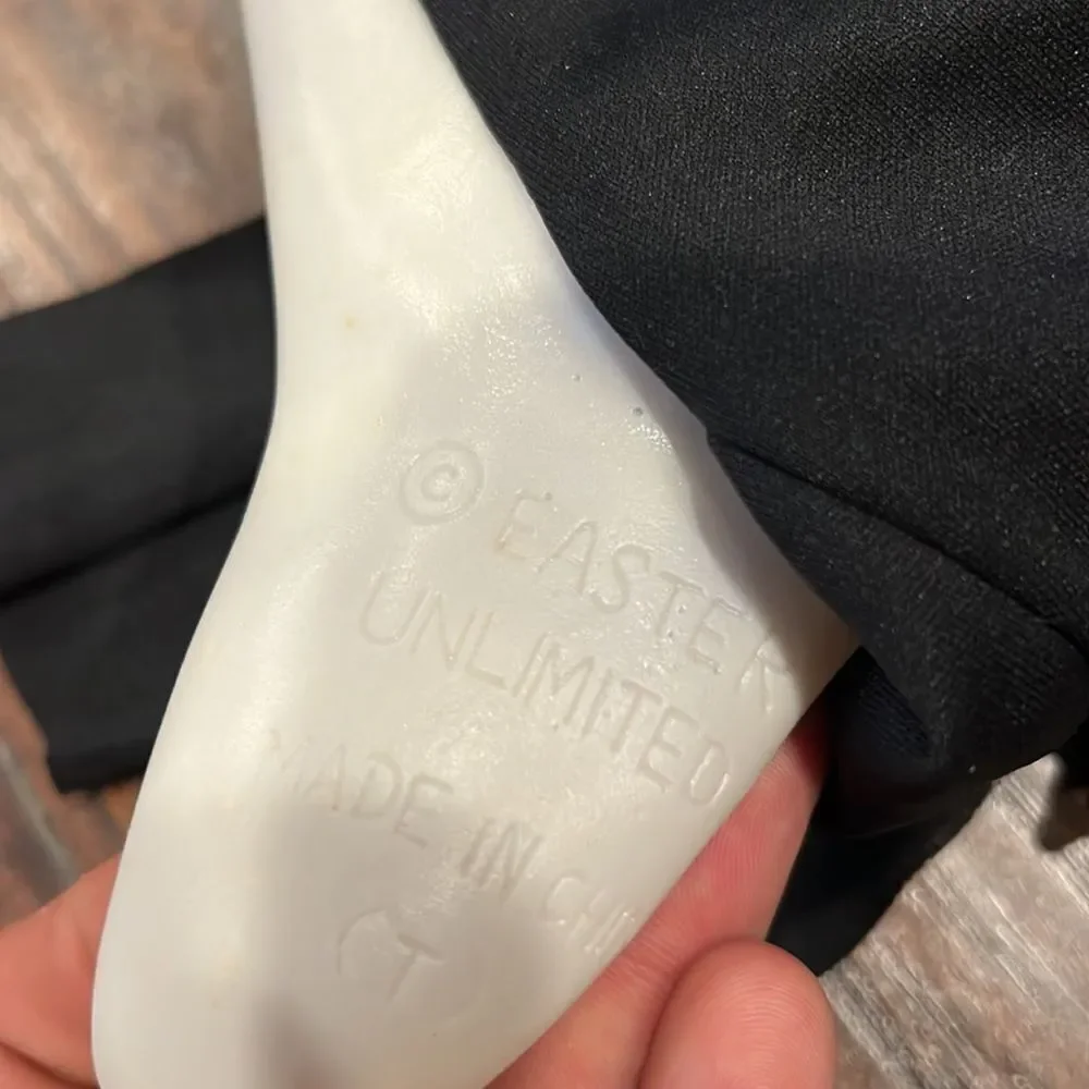 vtg scream ghost face easter unlimited glow in the dark mask in GUC